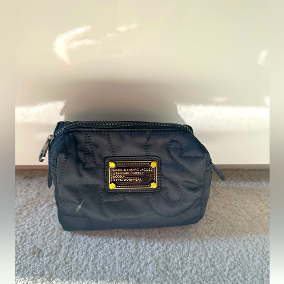 Marc jacobs pouch bag - Picture 2 of 5